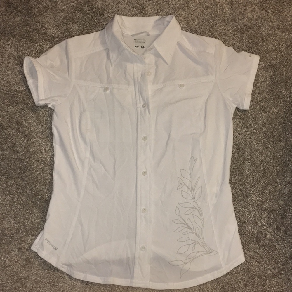 Moisture wicking ⭐️Columbia⭐️ shirt